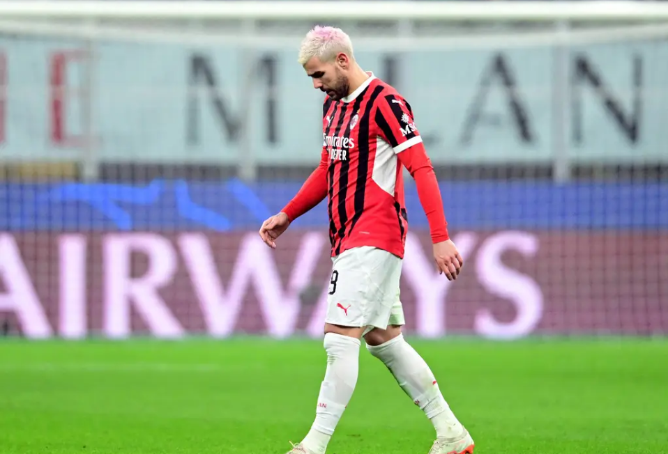 米乐mile-AC米兰换帅风波未平，主帅无奈遭解雇(终于有钱了! 主帅续约新援补强的ac米兰热闹重建中)